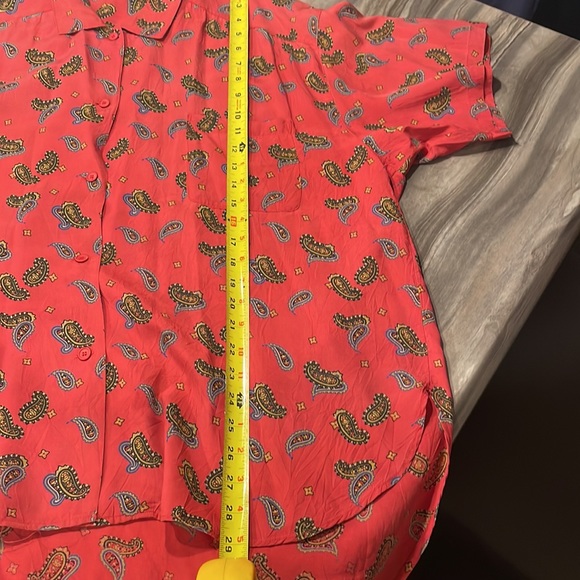 Anne Pinkerton Red Paisley Short Sleeve Button Down - Picture 4 of 5